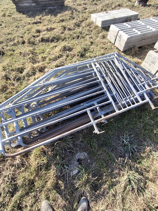 Kojce postojowe dla Loch