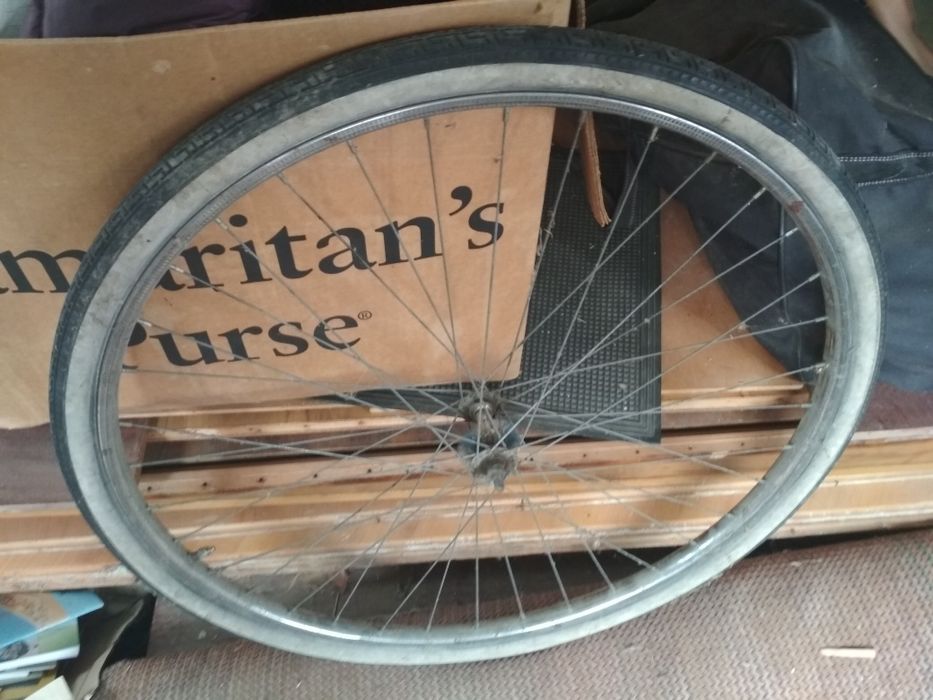 Вело запчастини.  .