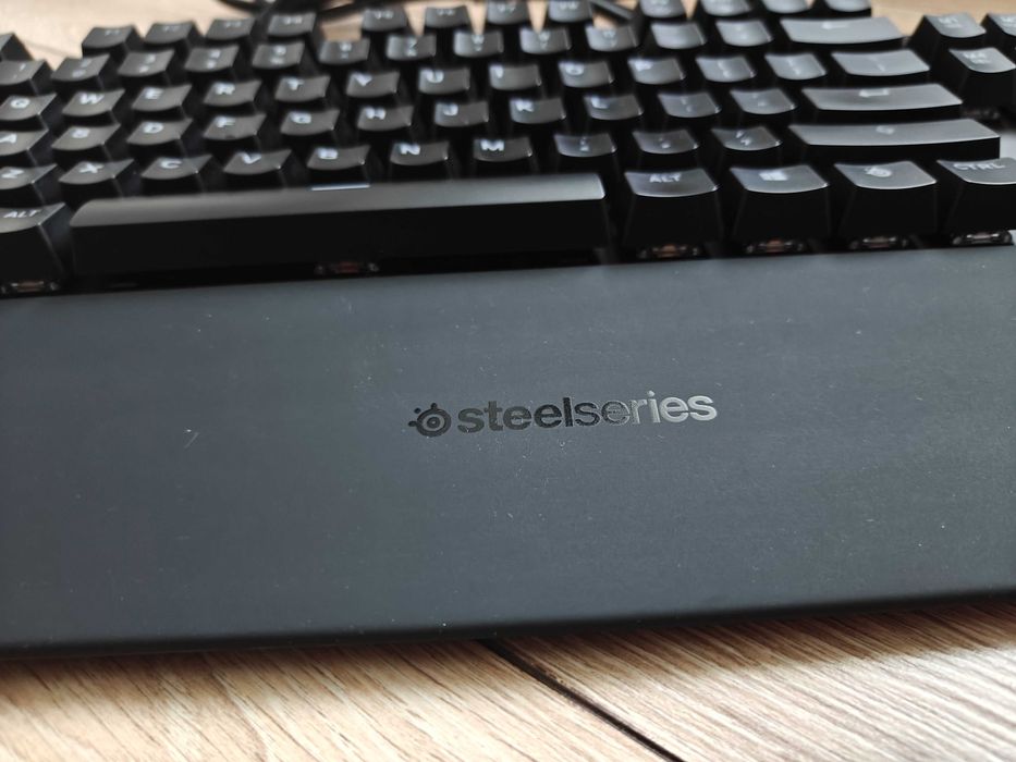 Klawiatura SteelSeries Apex 7 TKL Red Switch