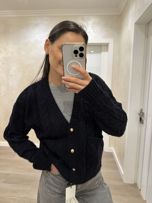 Кардиган Зара, в вдеальному стані