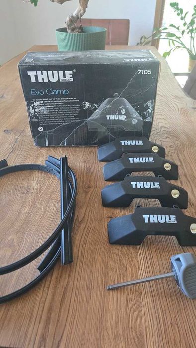 THULE WingBar Evo Black 7105 Volvo S60 III 2019- + uchwyt na narty