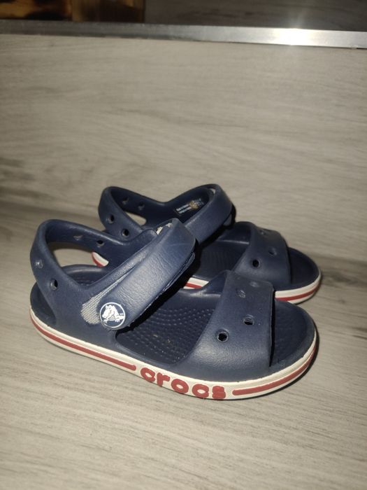 Sandały chłopięce crocs 22/23