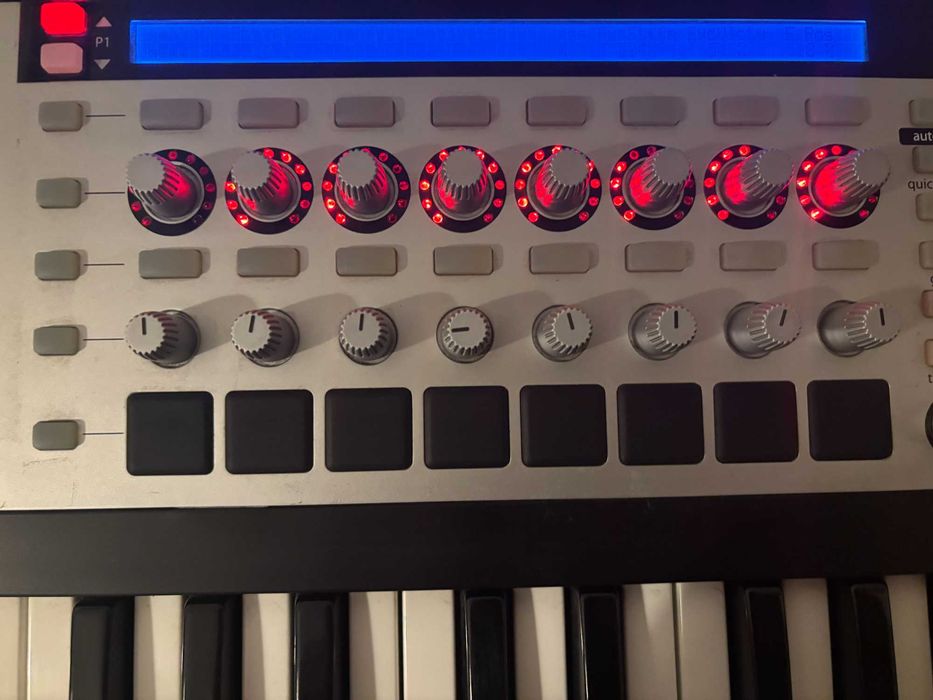 Controlador MIDI Novation 49SL MkII