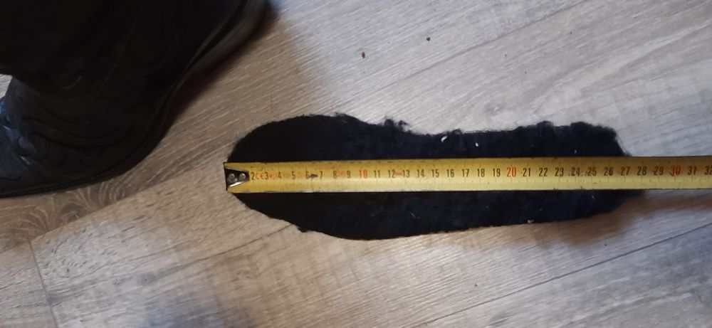 Сапоги зимние на меху.