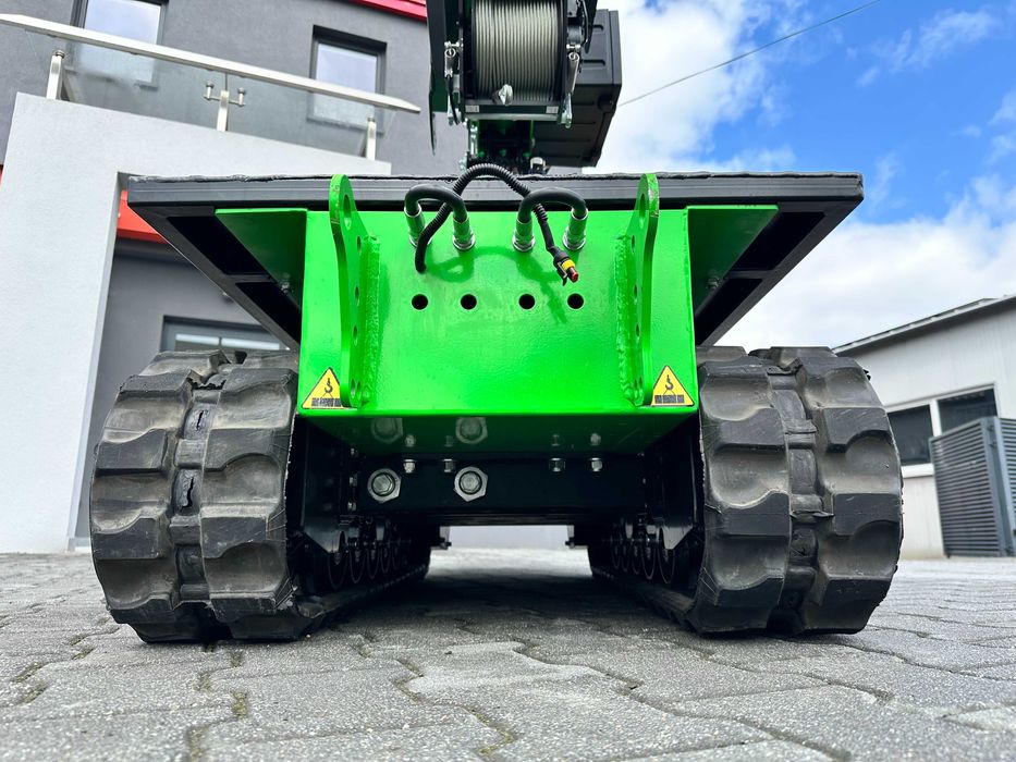 Mini żuraw PICK&CARRY BEFARD XM1200 udźwig 1500kg, zasięg ponad 10m.