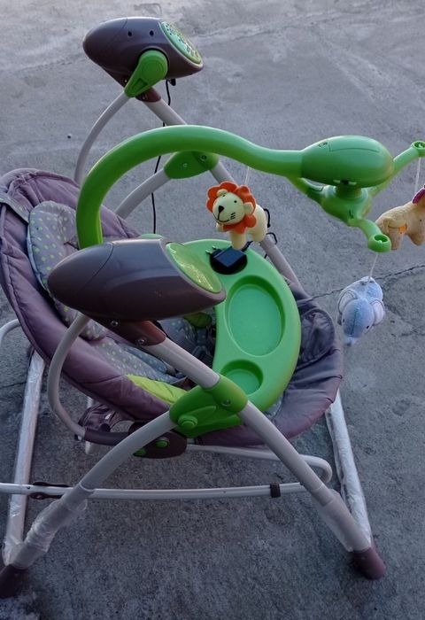 Укачивающий  центр  Carrello