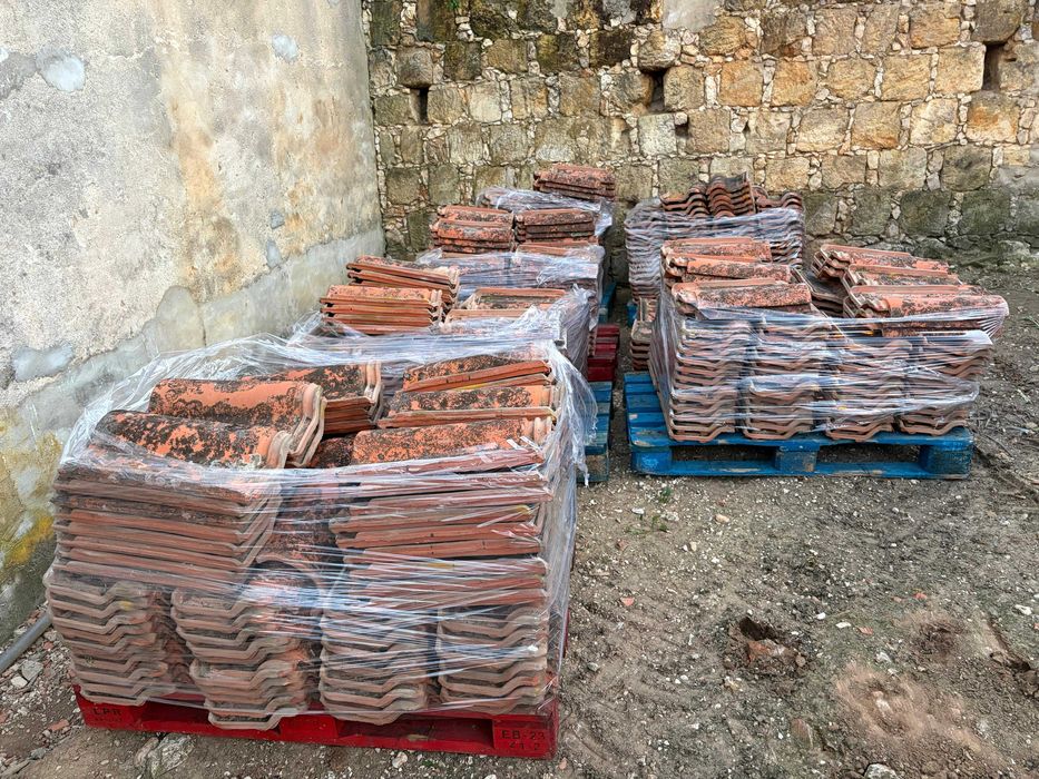 Telha Margon Esquerda