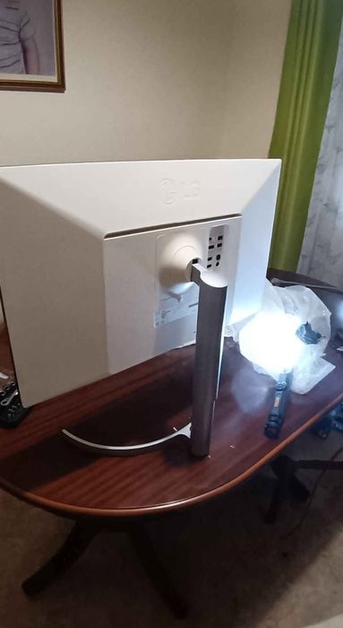 Monitor LG 27UK850 W