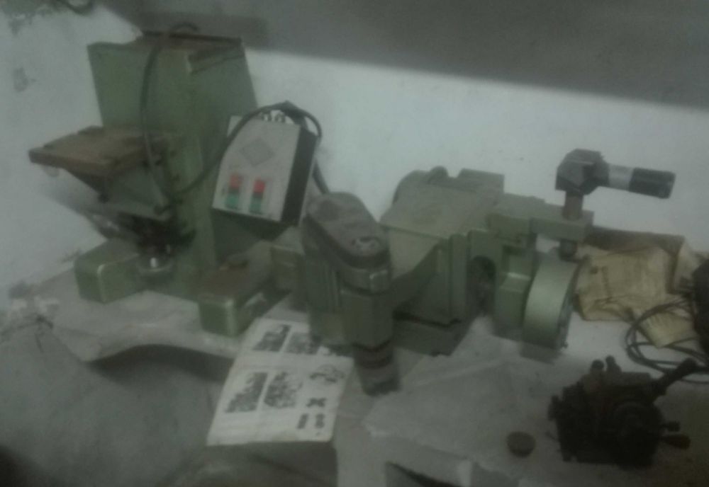 Vende-se Máquina de Lapidar/Fresar Ourives