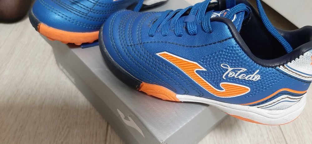 Кросівки, ботинки сапожки,тапки,крокси