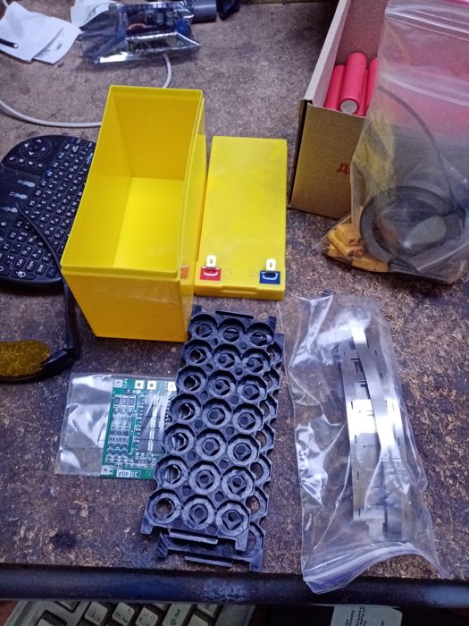 Набор для сборки аккумулятора на 18650