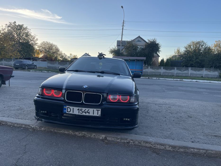 Продам БМВ е36 можливий обмін
