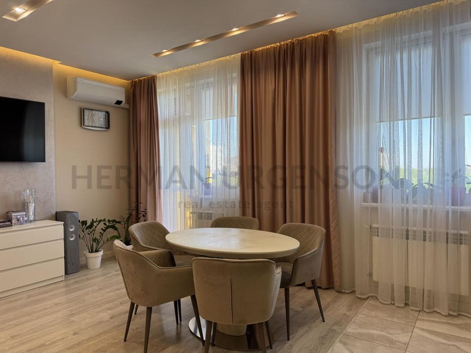 Продаж 3к квартири 102 м.кв / ЖК Сакура, вул. Богомольця