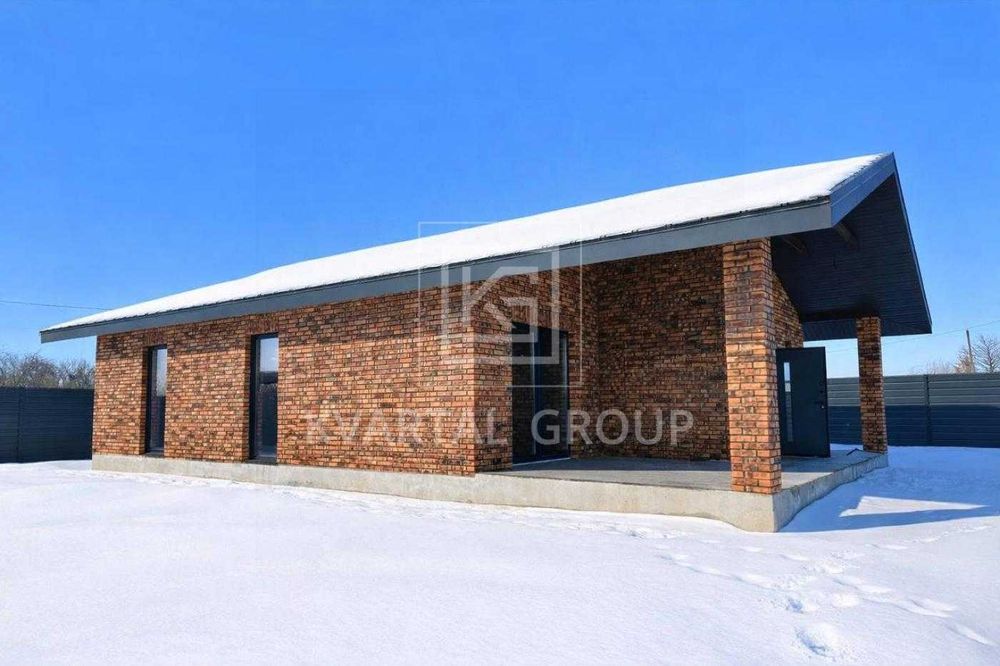 В продажу НОВИЙ будинок біля лісу в предмісті Києва