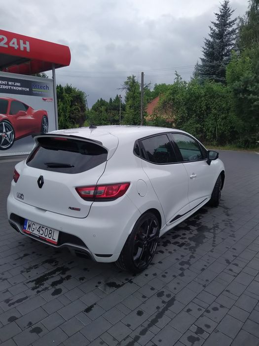 Renault Clio 1.6 Turbo RS Sport 200KM