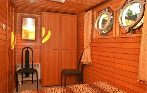 Продам ТЕРМІНОВО пасажирське судно  (теплохід (теплоход, корабль)/