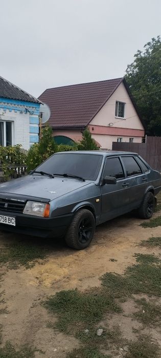продам ваз 21099