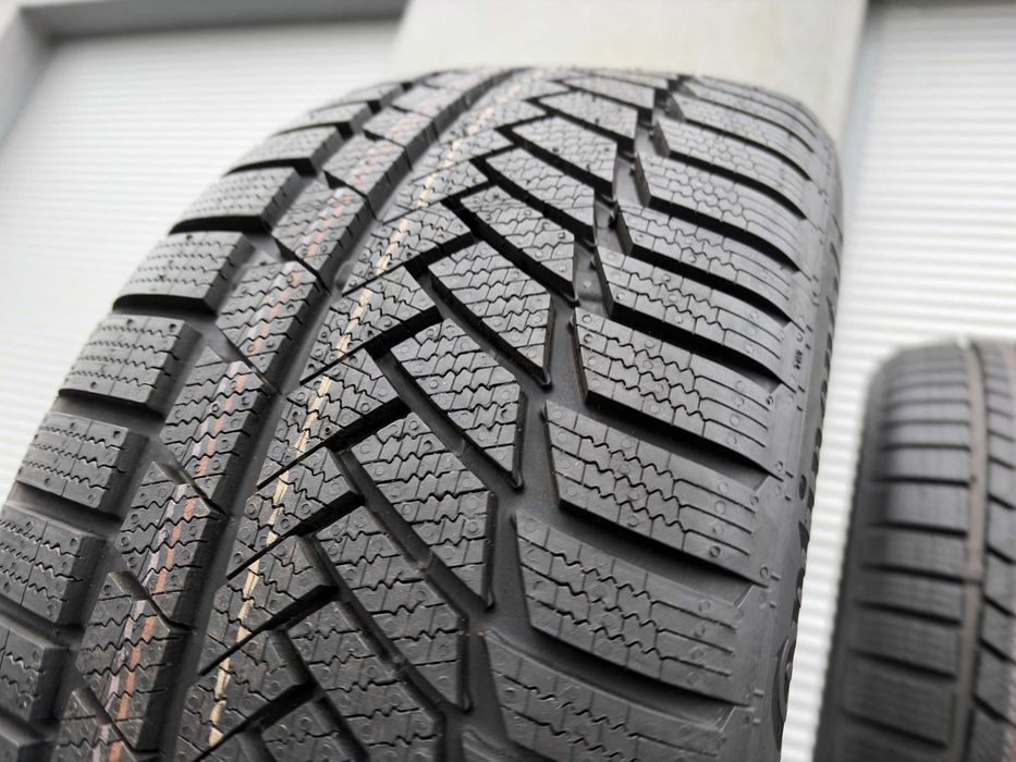 2szt zimowe NOWE  235/45R17 Continental TS850P 2024r 94H