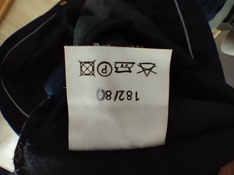 Garnitur Guittard 182/88/76 slim granatowy