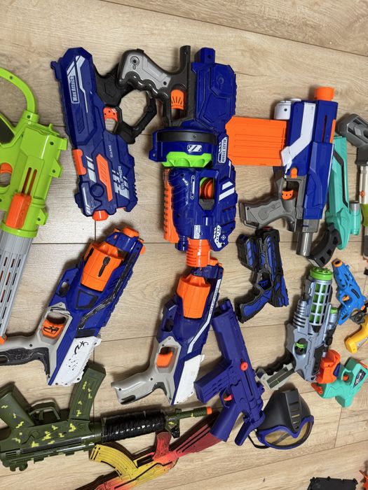 Автомати пвстолета Nerf