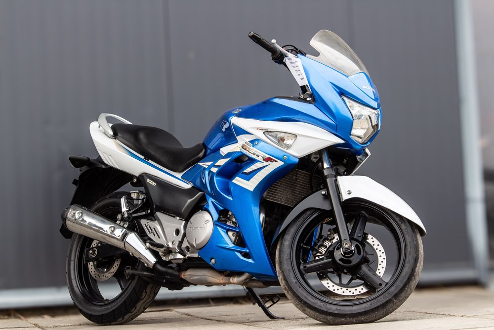 Suzuki GSR250F Motozet