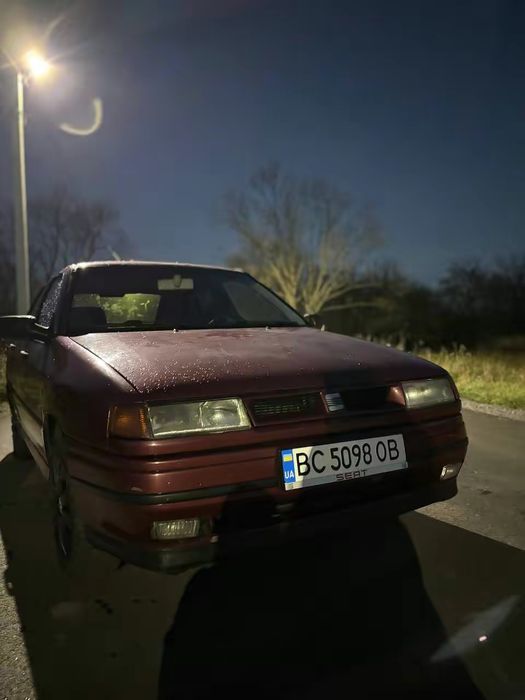 Продам seat toledo 1 2.0 1994