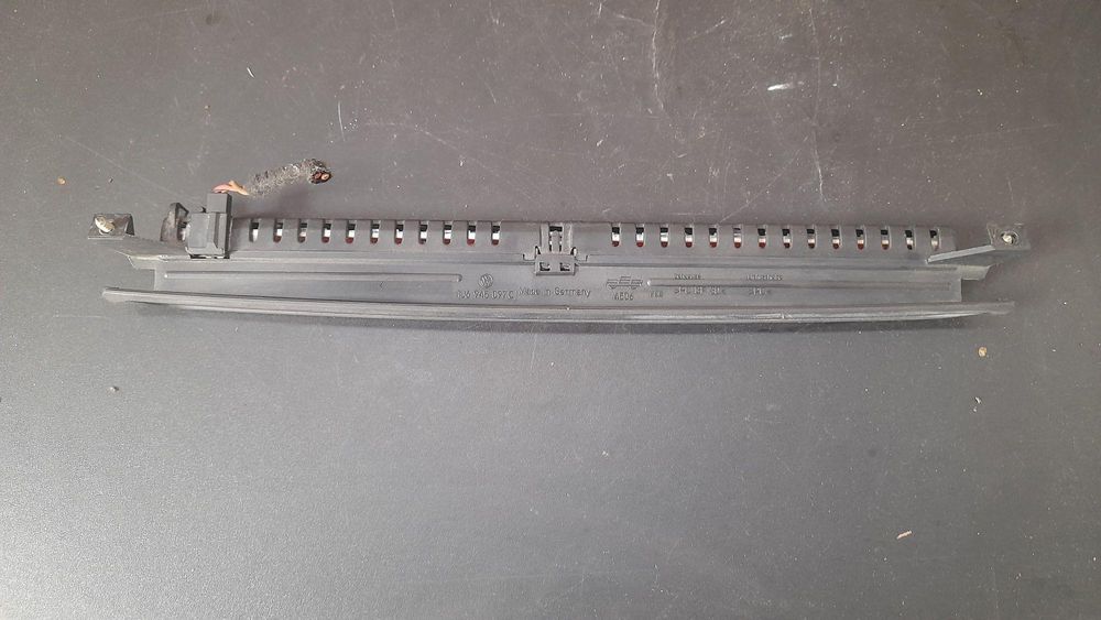 Trzecie światło stopu vw golf iv kombi 1j6945097c
