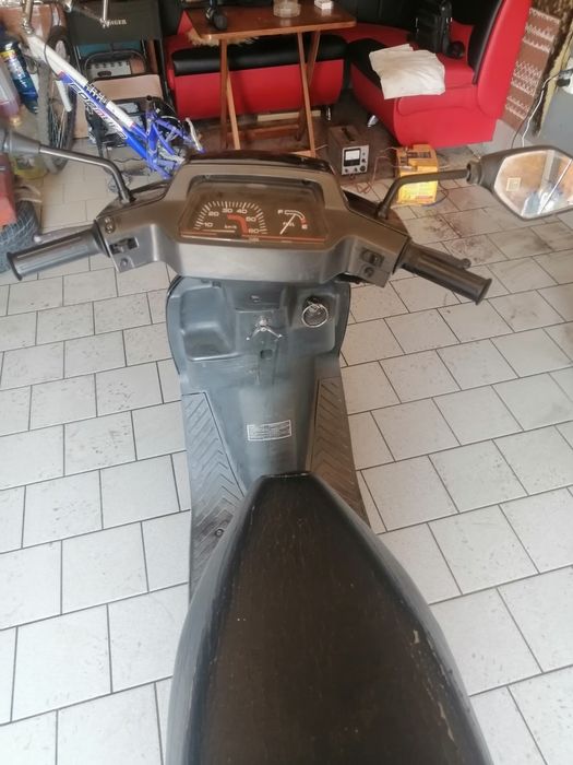 Продам мопед Сузуки Адресс в хорошем состоянии. Город Харьков.