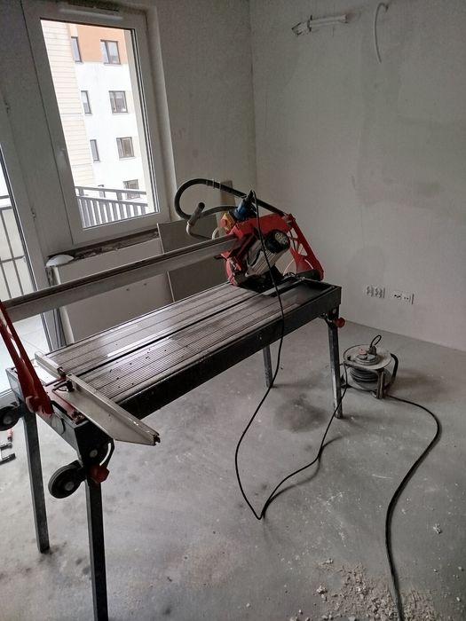 Remonty mieszkań i roboty budowlane