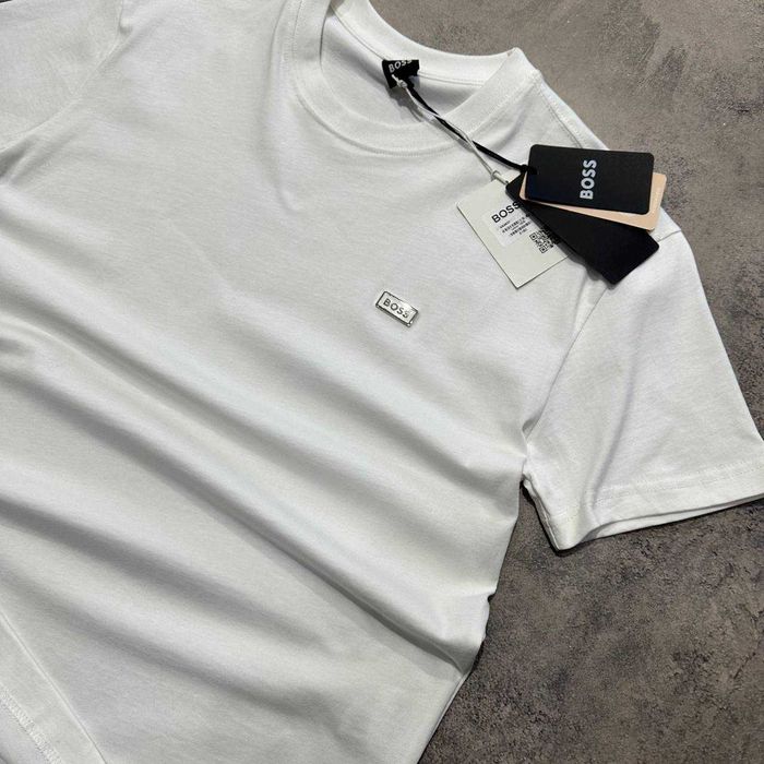 Базова чоловіча футболка Hugo Boss(3-кольори)