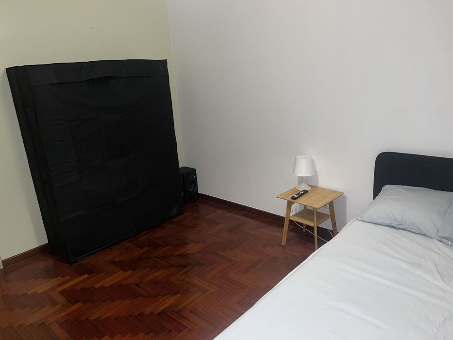 Quartos para Alugar casal ( duas pessoas )