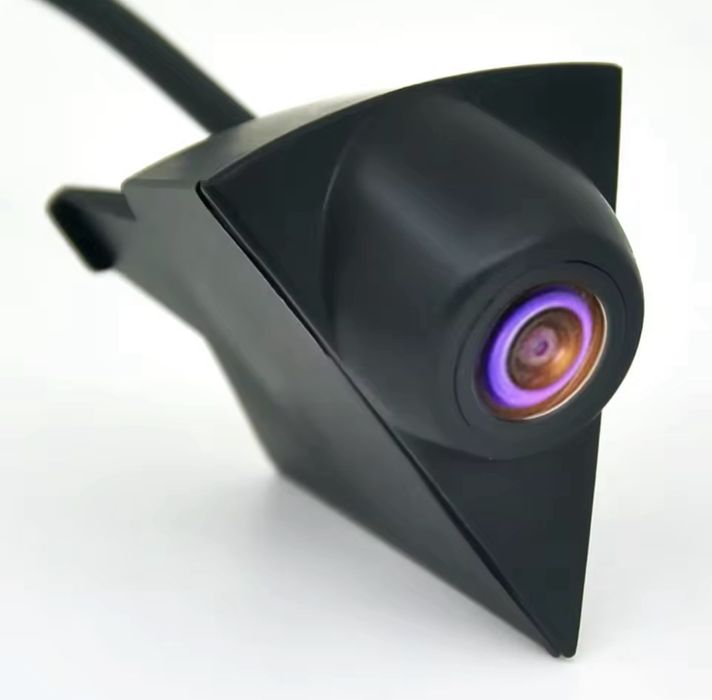 Камера переднего вида в эмблему VW Passat/Jetta/Bora/Polo/Tiguan/Golf