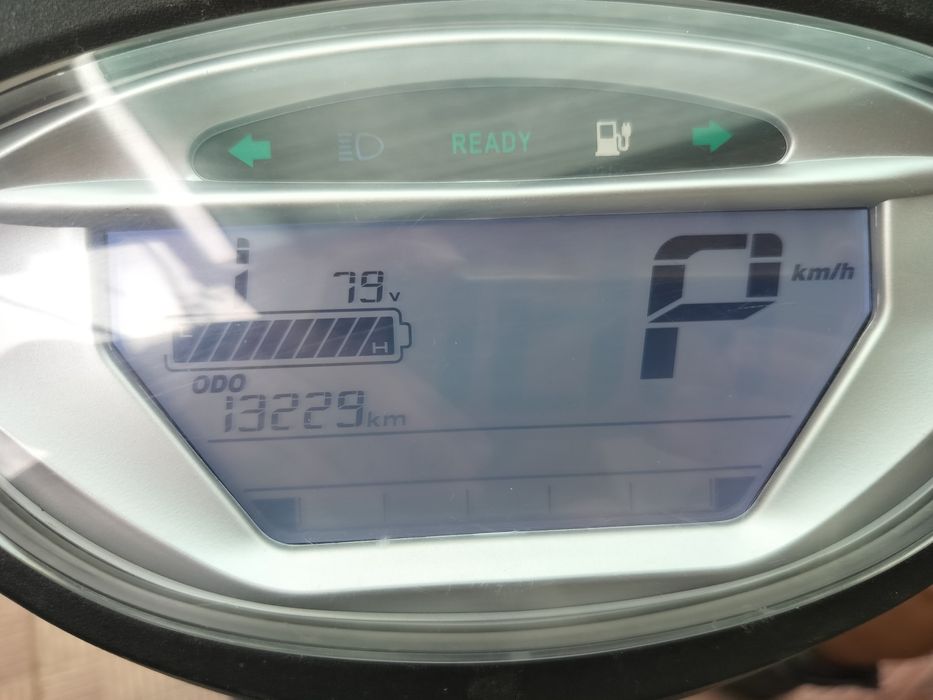 Електроскутер Yadea RJ 2000W