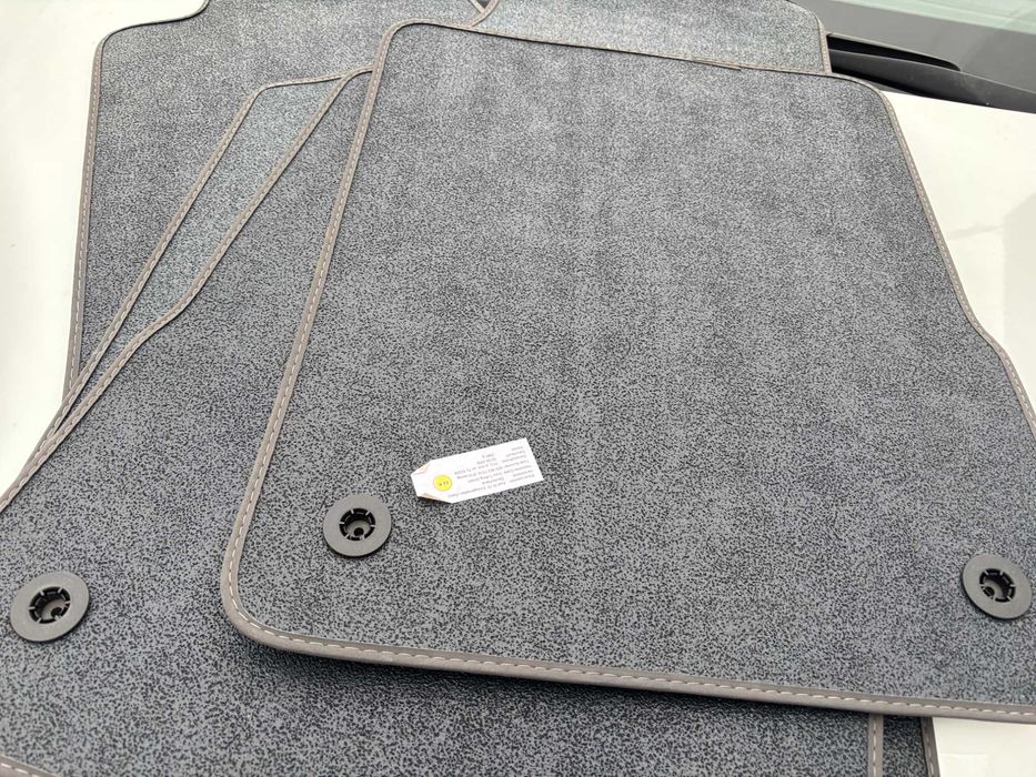 AUDI A6 новые ковры Оригинальные  текстильные Коврики GERMANY