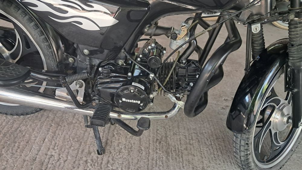 Альфа мустанг 125