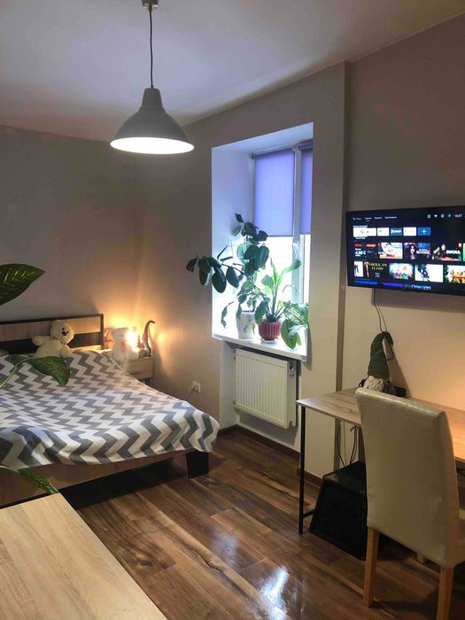 Продаж неймовірно гарної квартири-студії в ЦЕНТРІ VS ID: 37124