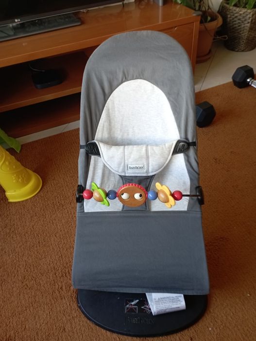 Espreguiçadeira BabyBjorn Soft Balance cinza