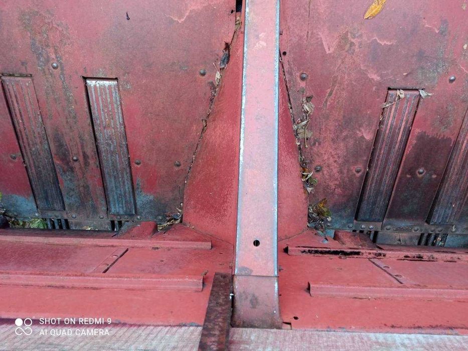 Продається 4-х рядкова картоплесаджалка