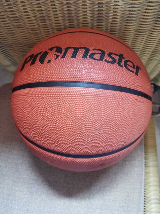 Bola de Basquetebol Promaster - nunca usada