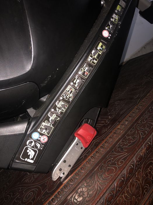 Britax Romero dualfix i-size