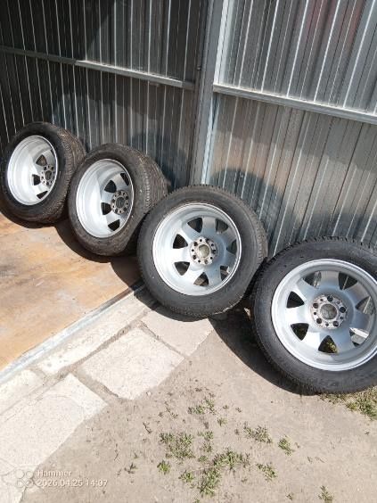 Alufelgi '16 do mercedesa z oponami