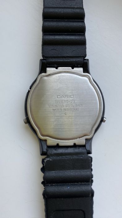 Рідкісний вінтажний колекційний годинник Casio  AQ-23