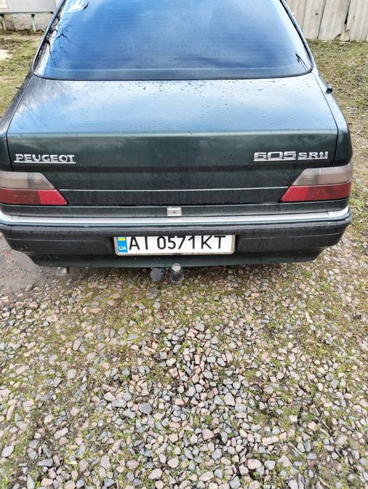 Peugeot 605 автомобіль