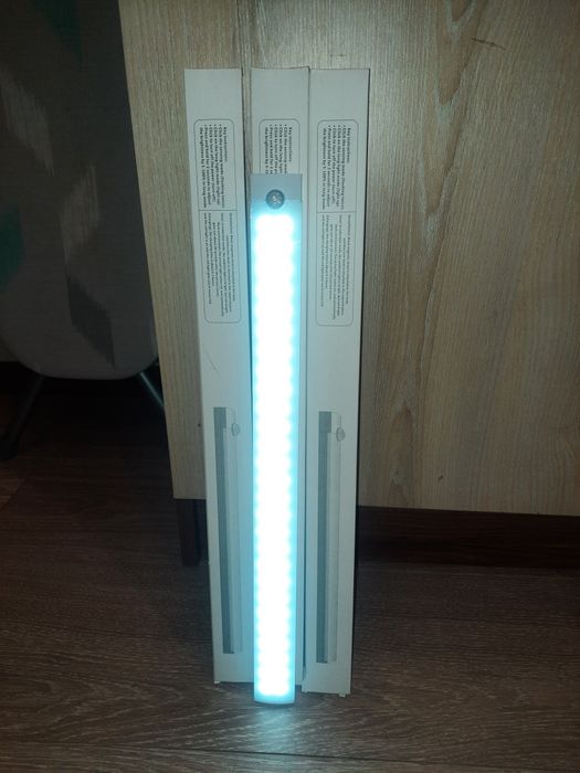 LED лампа з аккумулятором і датчиком руху 40 см(54 LED лампи)