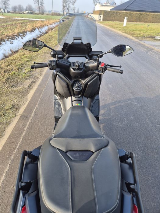 Yamaha xmax x-max 300 transport 2023 forza tmax burgman
