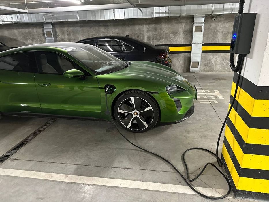 Зарядные СТАНЦИИ для ЭЛЕКТРОМОБИЛЕЙ • Зарядки до 22 кВт • 4G WI-FI LAN