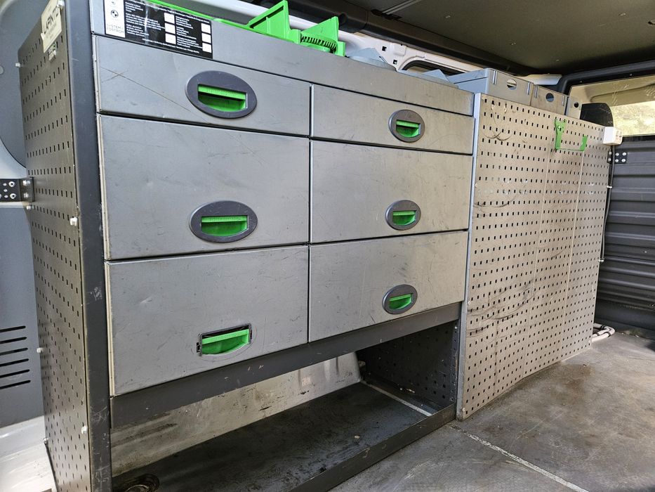 Zabudowa, szafki do busa, warsztatu , przetwornica