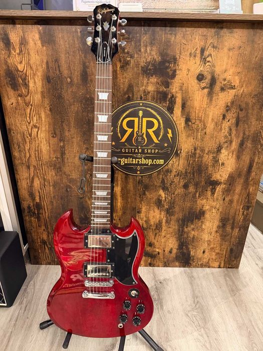 Guitarra Epiphone SG 400 + Hardcase