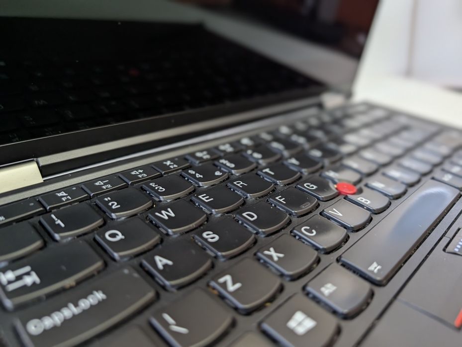 Сенсорний Ноутбук Lenovo ThinkPad X380 Yoga/і5/13.3/IPS/8/256/FullHD надійний компактний