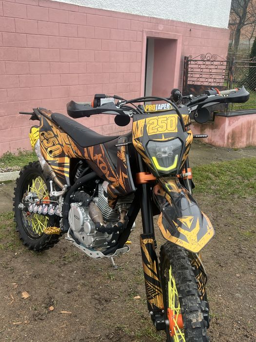 Продам мотоцикл Kovi 250 2024 р